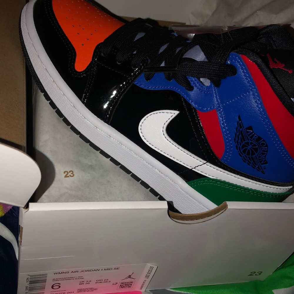 air jordan 1 mids